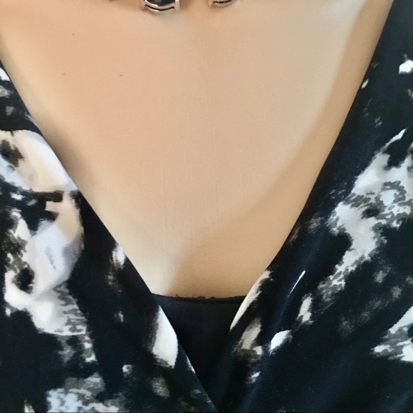 LAUREN RALPH LAUREN DRESS LIKE NEW CONDITION - Picture 2 of 13